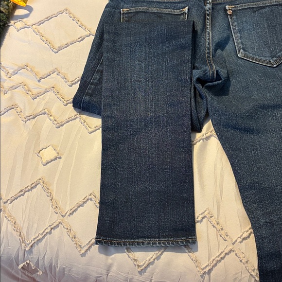 Women’s Jeans - Picture 8 of 8